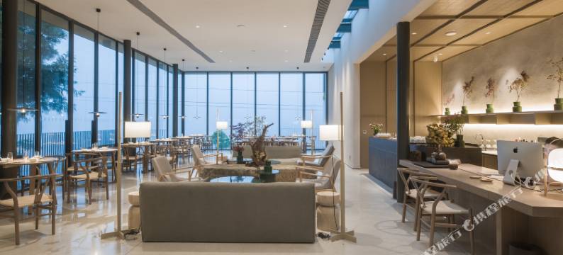 重庆IN BETWEEN柳杉间酒店图片