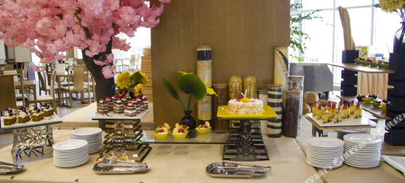 四季贵州·山地温泉水世界酒店图片