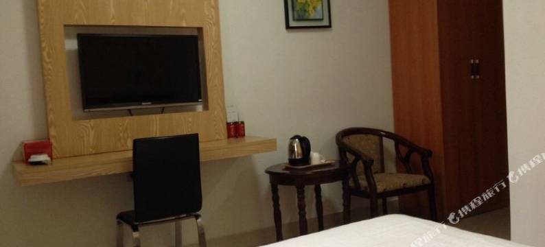 深圳东方宾馆(南山书城地铁站店)图片