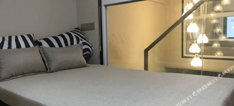 上海五角场书香民宿(2号店)图片