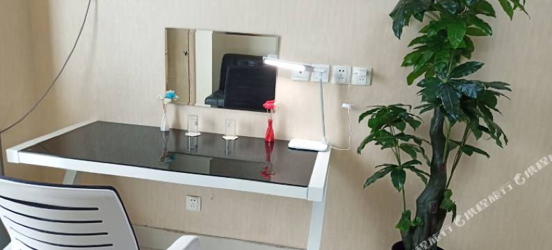 南宁国贸中山路简欧民宿图片