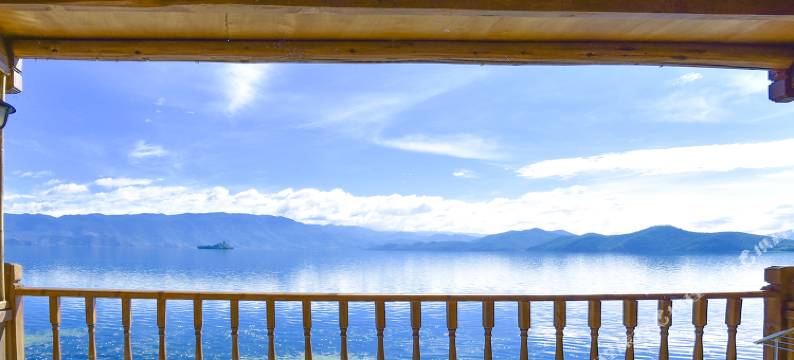 泸沽湖糊涂岁月客栈图片