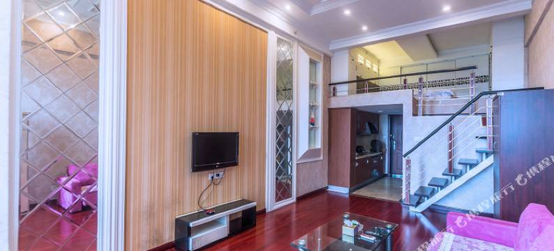 南昌一米阳光公寓(红谷滩绿地双子塔店)图片