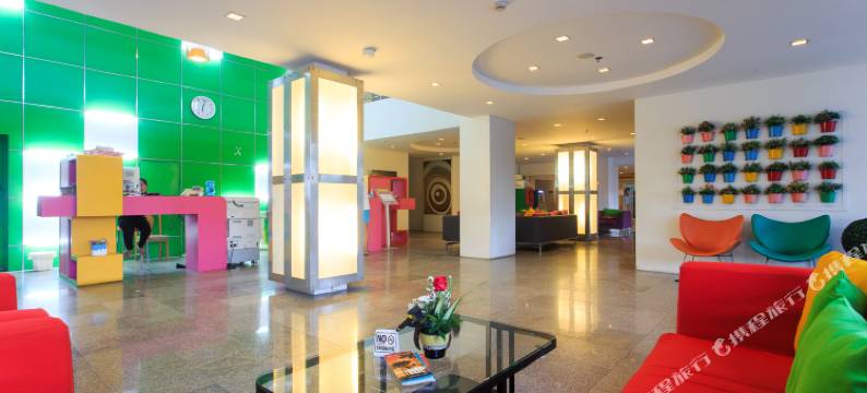 苏梅岛垂直颜色酒店(Samui Verticolor)图片