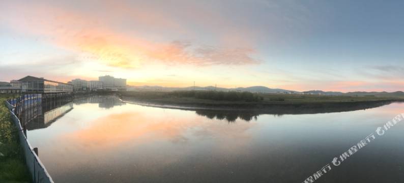 若尔盖若水湾度假村图片