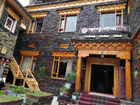 康定巴丽和瑞酒店