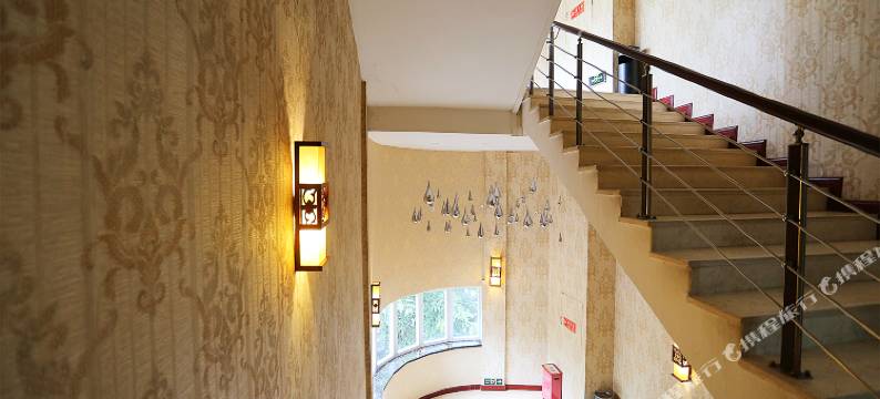 金悦商务酒店(长嘉汇弹子石老街店)图片