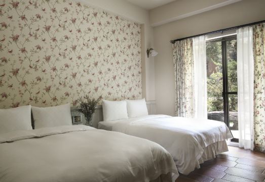 Yo Shen Jing Resort Hotel Overview