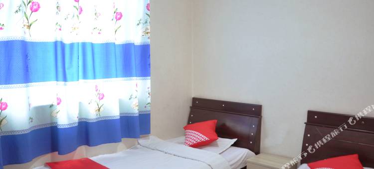 OYO乌鲁木齐云峰宾馆(机场店)图片