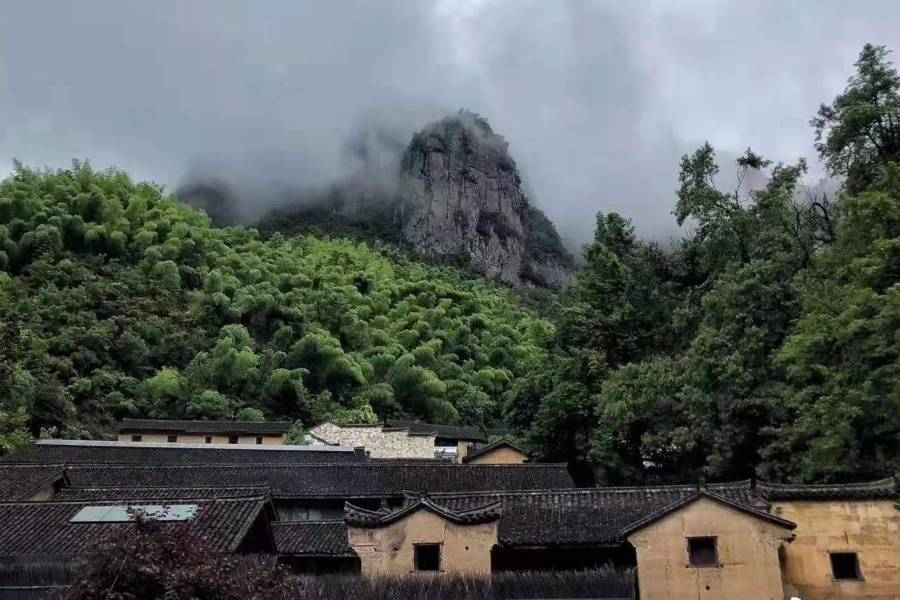 浦江不捨野馬嶺中國村