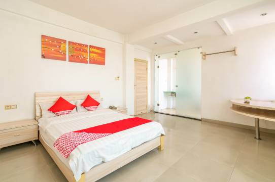 OYO韶关蓝湾宾馆