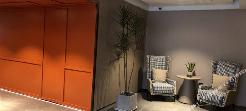 重庆云汐酒店 (汽博中心金童路轻轨站店)图片