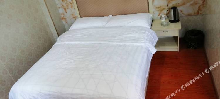 南京金骄宾馆(东南大学成贤学院泰山新村地铁站店)图片