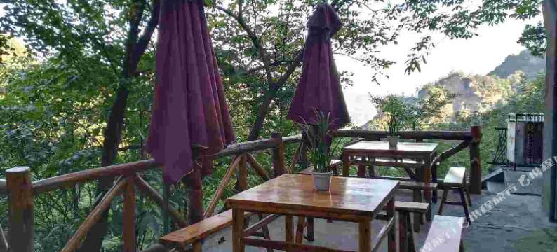 武当山景间客栈图片