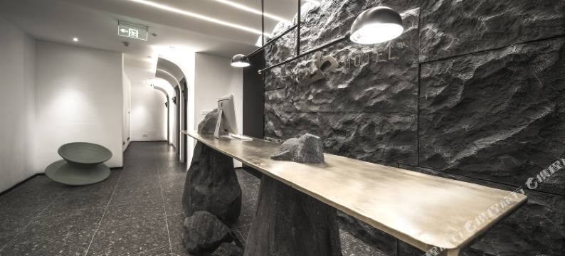 重庆山民宿(解放碑店洪崖洞店)图片