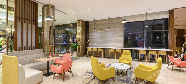 昆山假日酒店(昆山南站店)图片