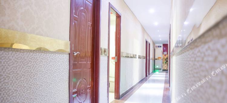 武汉泰坤时尚旅馆(武昌火车站店)图片