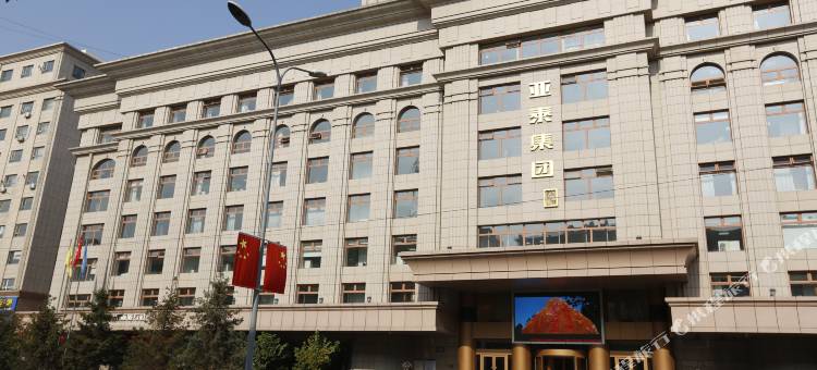 派酒店(长春吉林大路东盛大街地铁站店)图片