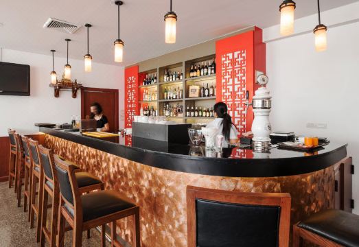 Ruamchitt Plaza Hotel Hotel Overview