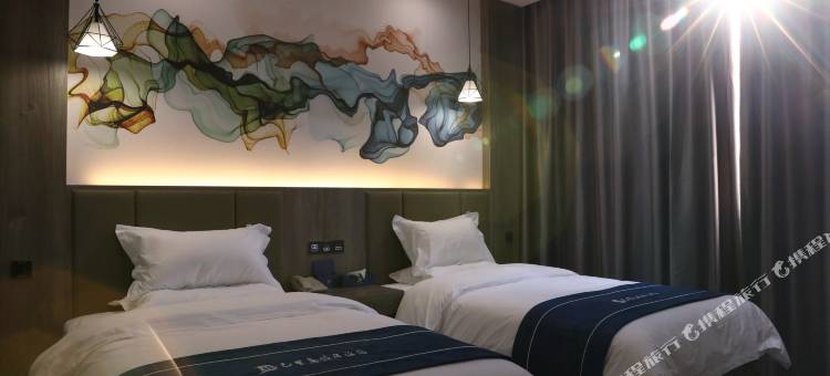 巴里岛假日酒店(丹凤丹江国家湿地公园店)图片