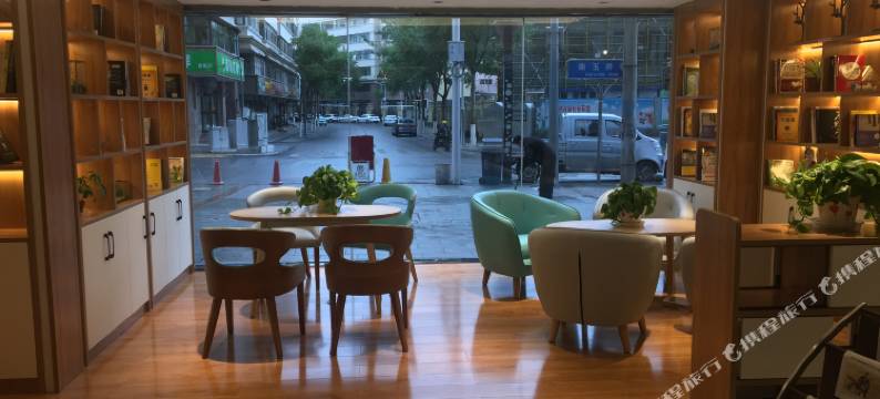 西宁朵朵品质酒店图片