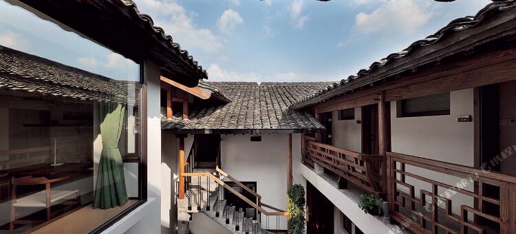 画驻不见山民宿(宏村店)图片
