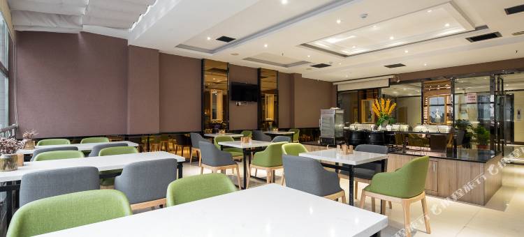 莫林风尚酒店(新化火车站店)图片