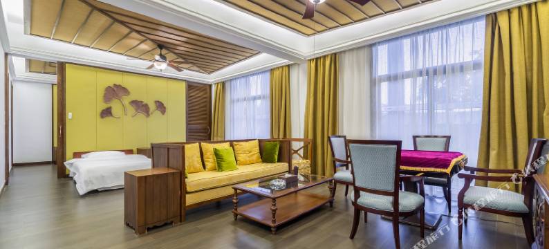 郑州银基黄帝宫御温泉酒店(动物王国店)图片