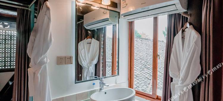 阆中花前醉客栈图片