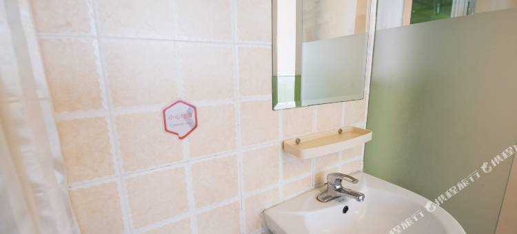 天津玖玖旅馆(滨海高铁站店)图片