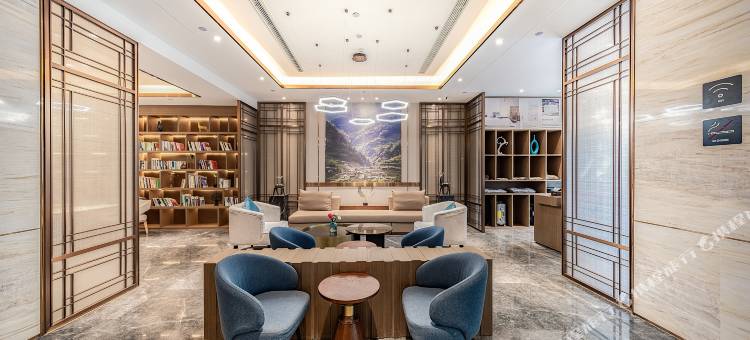 成都太古里天府广场地铁站亚朵酒店图片