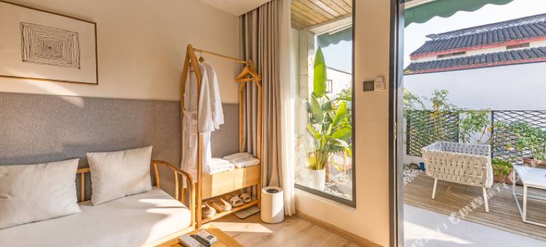 CITY·不二居客栈(苏州观前街平江路店)图片