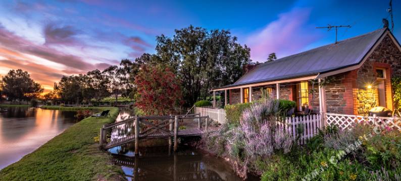 斯通韦尔葡萄园别墅(Stonewell Cottages & Vineyards)图片