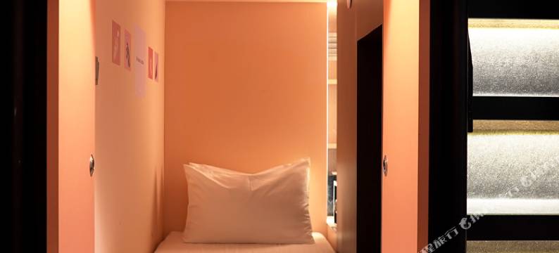 客宿站-空侧区域 吉隆坡国际机场二号航站楼(Capsule Transit KLIA2 Airside)图片