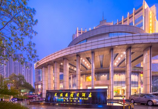 常熟天铭国际大酒店外景图