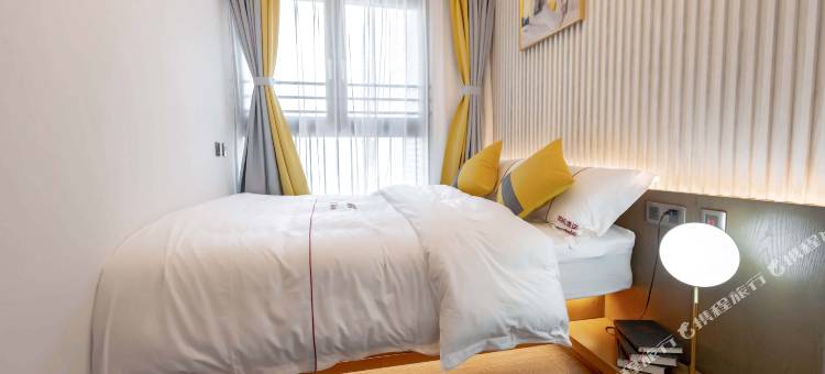 云顶行政公寓(蛇口深圳湾口岸店)图片