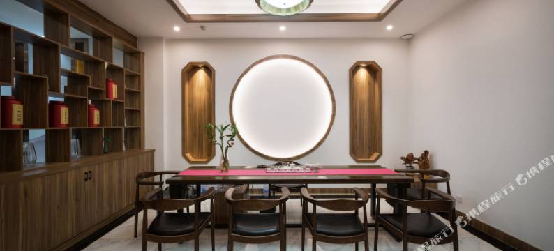 玖间堂·BO CITY城市酒店(宁德蕉城区汽车北站店)图片