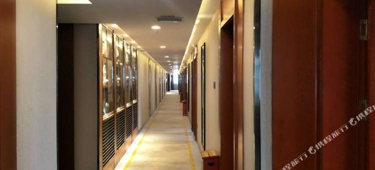 乌鲁木齐宇航酒店(天山国际机场店)图片