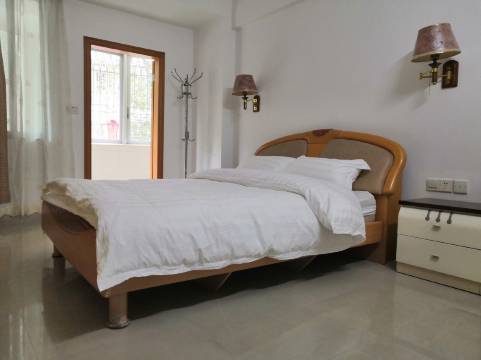 煌哥公寓(潮州大道分店)