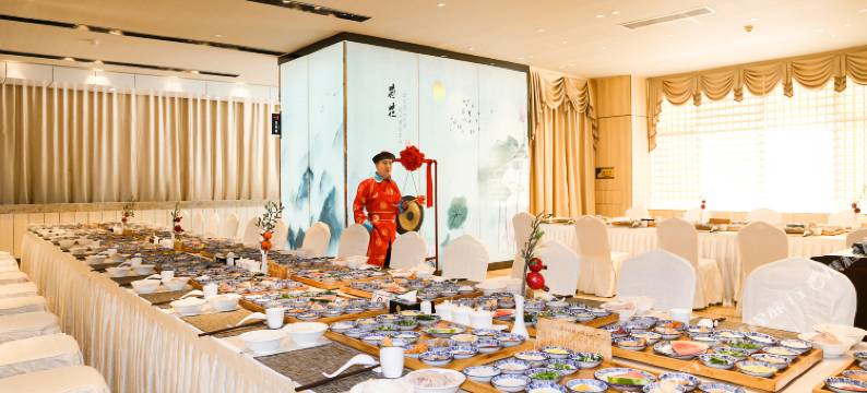 蒙自悦天下酒店图片