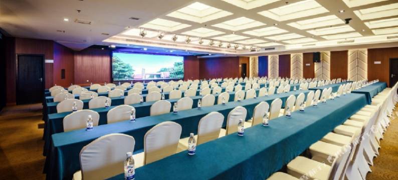 重庆黔江金冠酒店图片