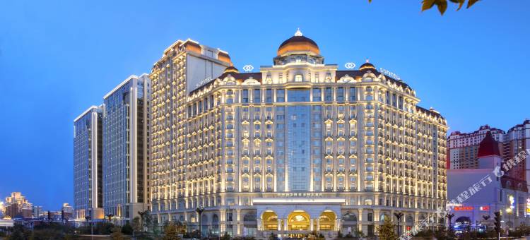 西宁新华联索菲特大酒店图片