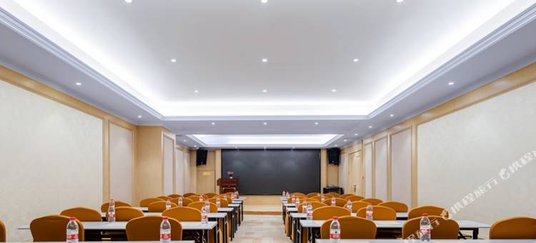 维也纳酒店(阜南白领公寓店)图片