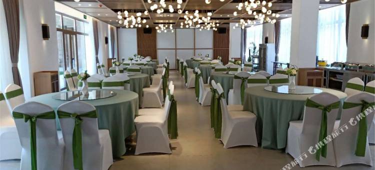 铜川溪山逸居酒店图片