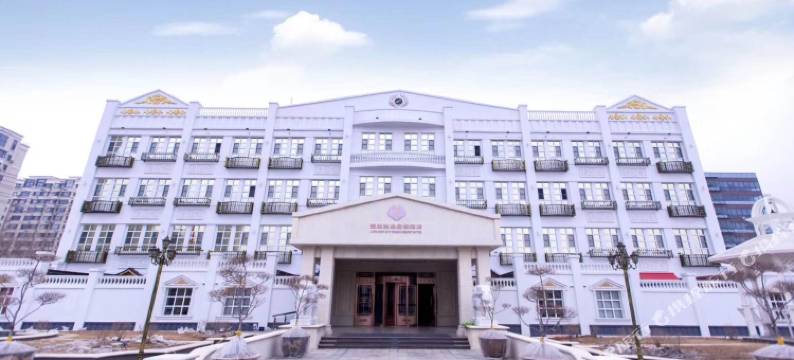 鞍山爱巢温泉度假酒店图片