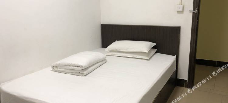李群峰公寓(泉兴街分店)图片