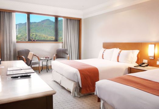 HiONE Holiday Hotel Hotel Overview