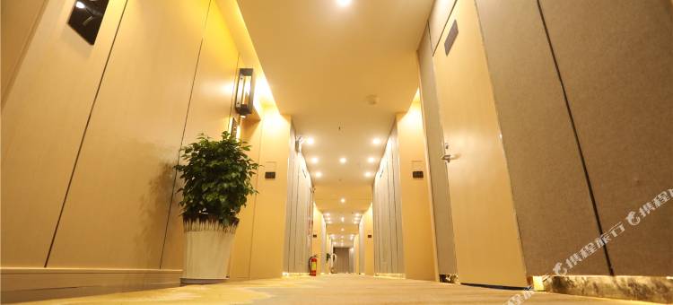 钰澜假日酒店(石城宝福院塔店)图片