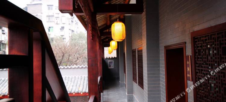 伍家雅舍(宜昌东站五一广场店)图片