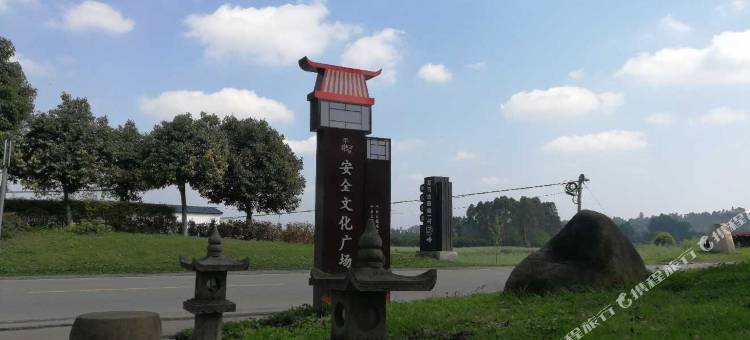 平乐古镇青春客栈图片